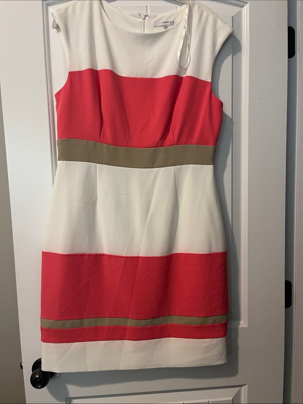 Studio, one New York White, Coral and Tan Colorblock Mini Dress